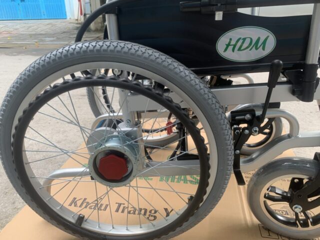 Xe Lăn Điện Tiêu Chuẩn Cao Cấp HDM HD – W66011 - Hình ảnh 2